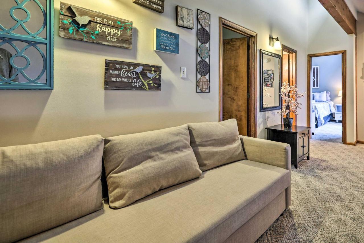 Poconos Vacation Home Walk To Locust Lake! Pocono Lake Extérieur photo
